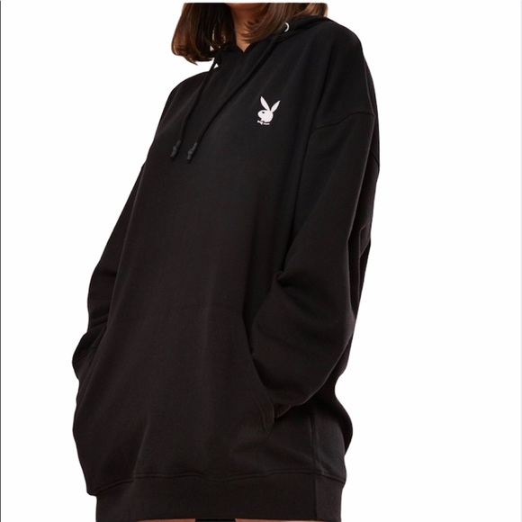 🔄 Playboy Black Repeat Print Oversized Hoodie - Picture 3 of 5